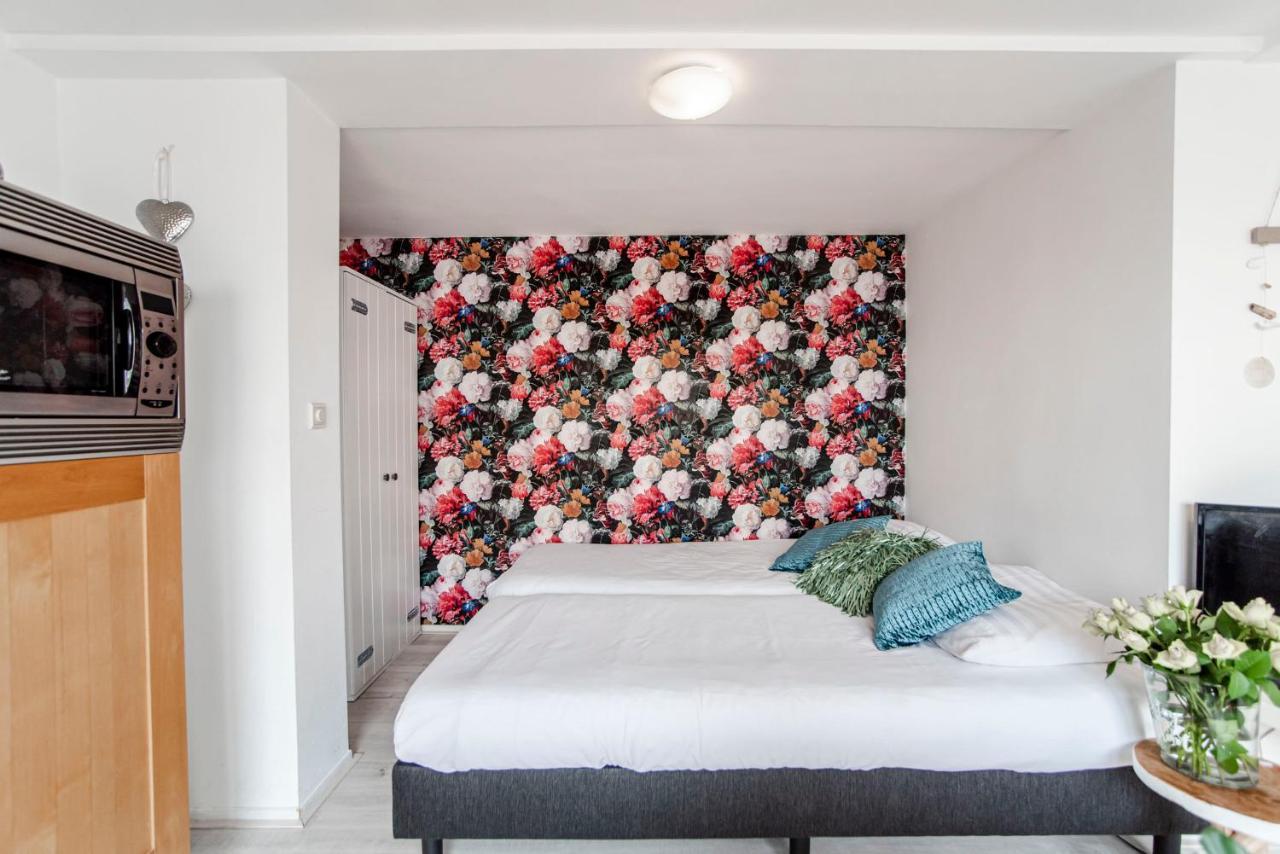 Appartement En Studio Papillon Zandvoort Bagian luar foto